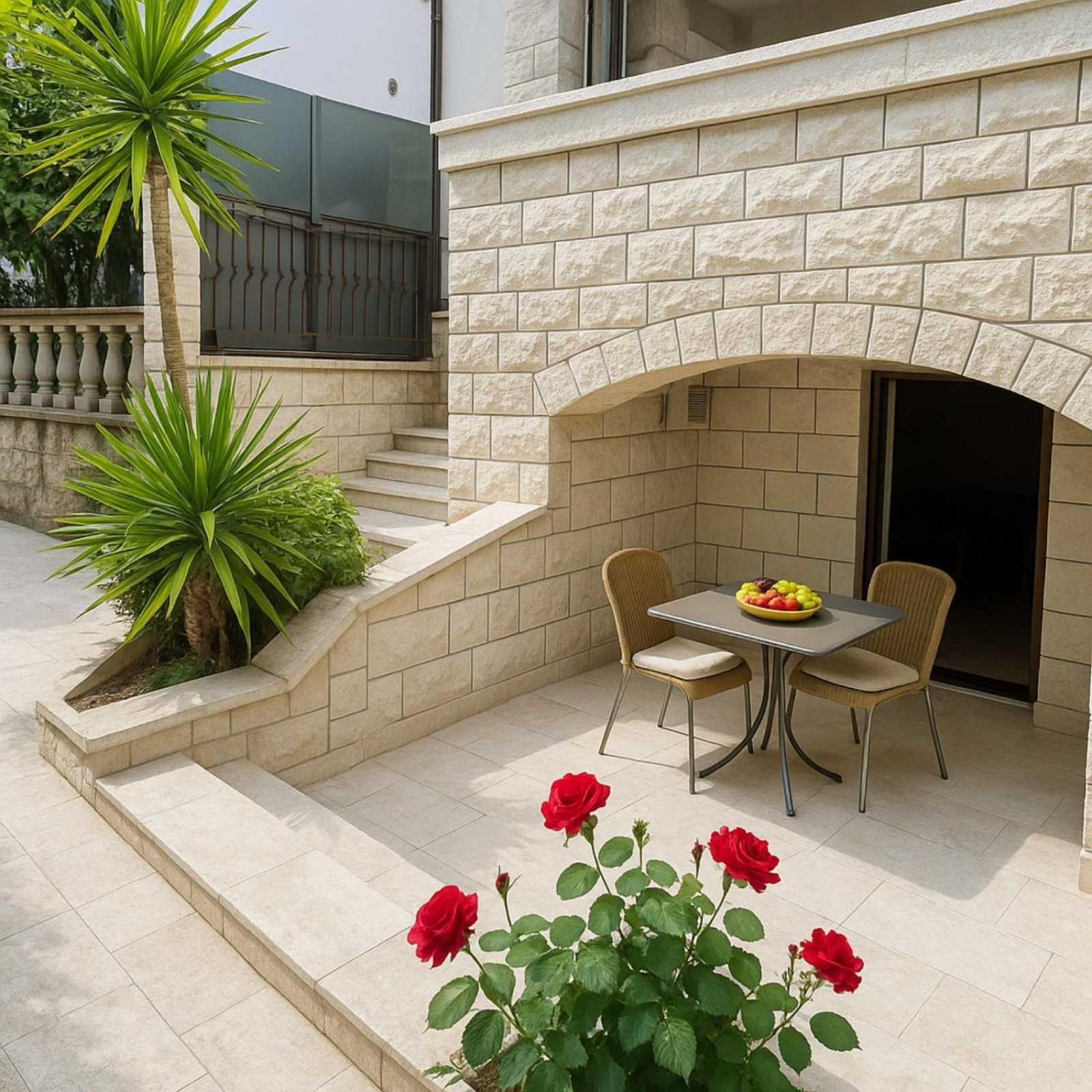 Apartments Villa Mirjana ブドヴァ エクステリア 写真